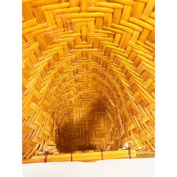 Wicker Rattan Basket Planter Pot Fan Back Spade Hand Woven Retro Boho Mid Centur - Picture 13 of 16